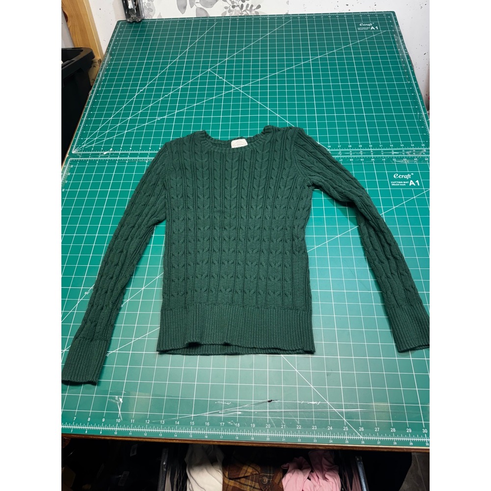 St Johns Bay Womens Small Green Cable Knit Cotton Blend Crewneck Sweater